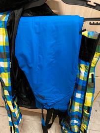 giacca e pantalone da sci
