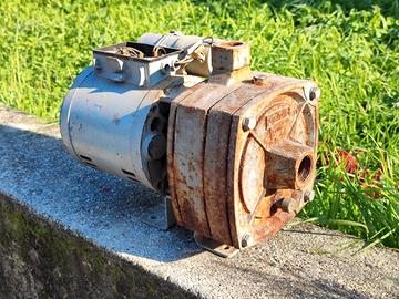 Pompa acqua autoclave