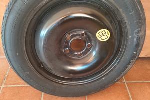 Ruota di scorta e accessori per montaggio