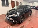 toyota-aygo-1-0-vvt-i-69-cv-5p-x-black-tss-neopat