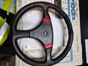 Volante uno turbo e altri