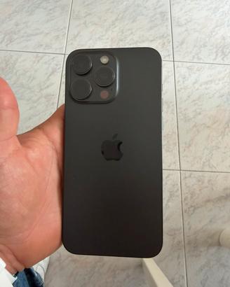 Iphone 15 pro max 256gb (leggere)