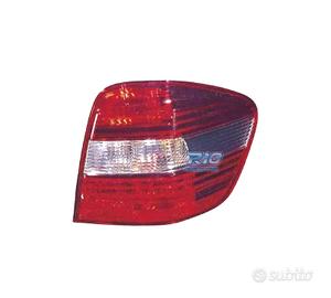 FANALE DX MERCEDES ML W164 05-08 LATERALE SCURO