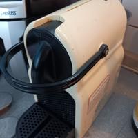 macchina per caffe' Nespresso De Longhi