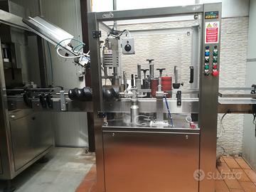 Etichettatrice capsulatrice mod. omb a doppia staz