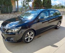 Peugeot 308 hdi 100 98000 km 12/2019 PROMO BLACK F