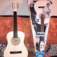 chitarra bontempi nuova leggere bene l annuncio