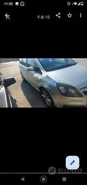 SCAMBIEREI Opel Zafira B 1.9 diesel tagliandata