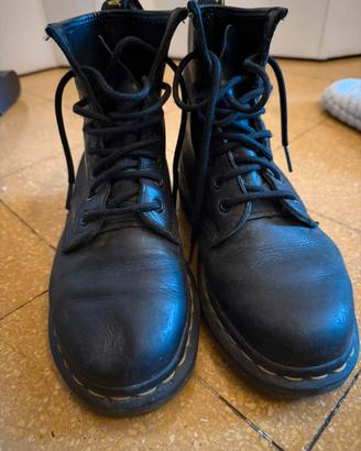 Dr martens 37