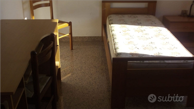 Camera singola con contratto per almeno 5 mesi
