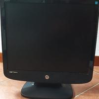 Monitor Hanss.G e tastiera Logitech