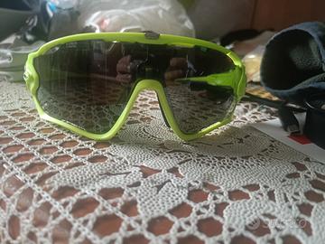occhiali Oakley jawbreaker