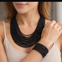 set bracciale + collana in corallo e legno