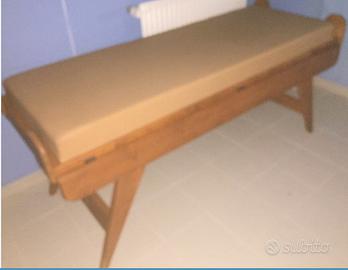 Lettini per fisioterapia e massaggi