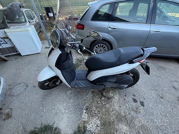 RICAMBI PIAGGIO CARNABY 300