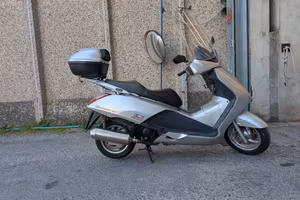 Honda Pantheon 150 4t.