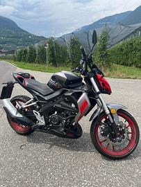 UM Xtreet RS 125