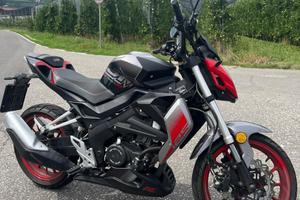 UM Xtreet RS 125