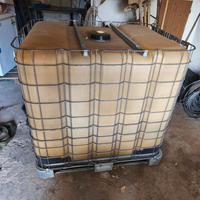 Cisterna IBC 1000 litri 