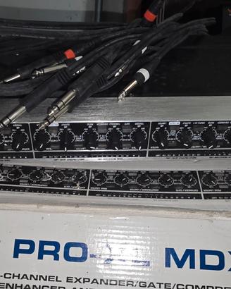 Behringer MDX4600 Multicom Pro-XL V2

