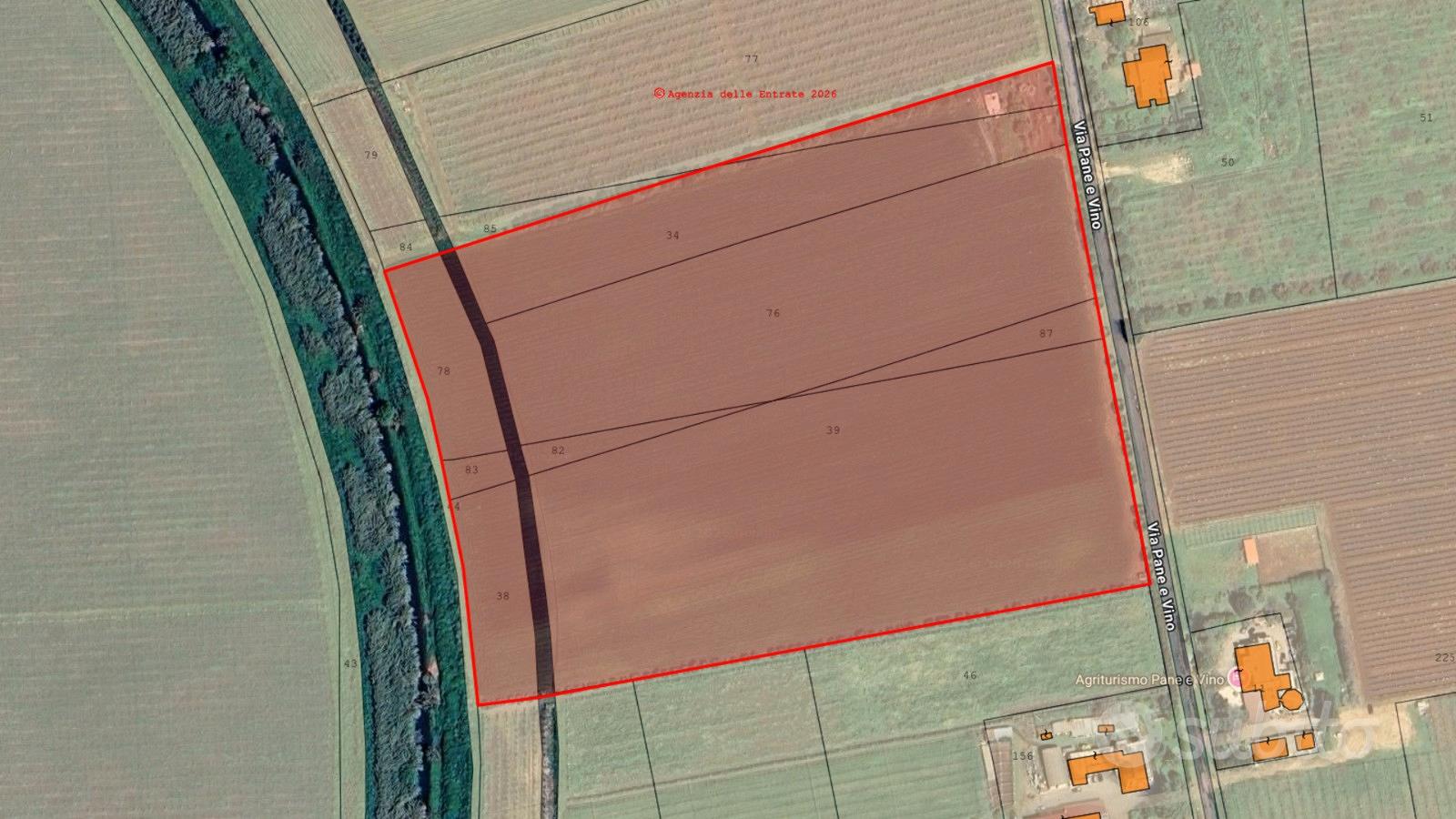 Terreno 7 HA fronte strada con pozzo | TR487 - Altro