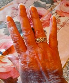 Anello eternity foglie zirconi oro argento
