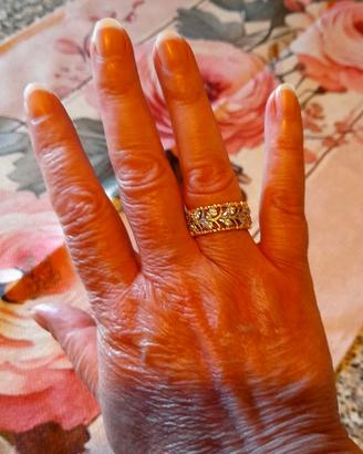 Anello eternity foglie zirconi oro argento