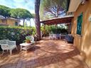a-60-mt-dalla-spiaggia-con-giardino-attrezzato