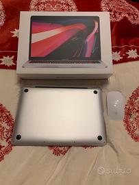 Macbook pro M1 256gb silver