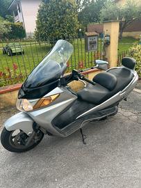 Burgman 250