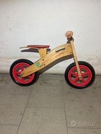 Bicicletta, no rotelle