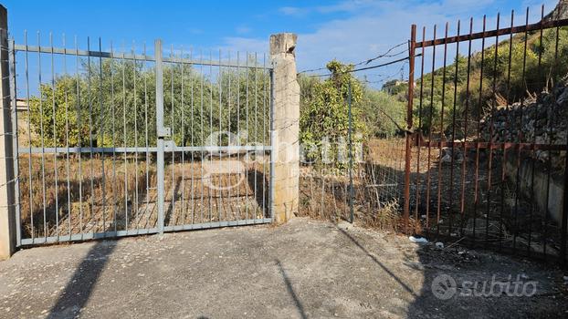 Terreno agricolo con casetta rurale Ter/51