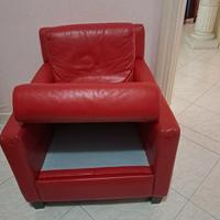 Poltrona in ecopelle