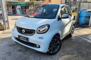 Smart ForTwo 1.0 71cvAUTOMATICA/LED/TETTO