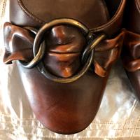 Scarpe décolleté fiocco e morsetto ottone.Calza 36