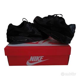 Nike Air Max 90 – Total Black – Taglia 45
