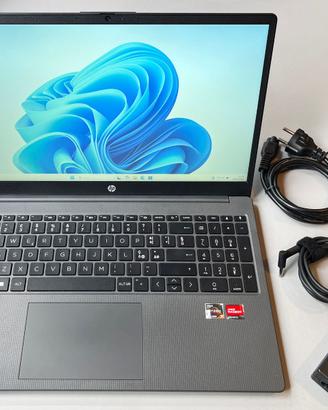 Notebook HP 15 - Ryzen 3 7320U 8 GB RAM 512 GB SSD