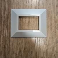 Placca Ave 44P93BMC, Serie Zama S44 – bianco mical