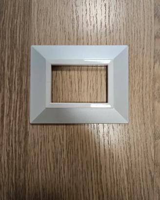 Placca Ave 44P93BMC, Serie Zama S44 – bianco mical