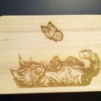 Tagliere con incisione al laser  - Gattino