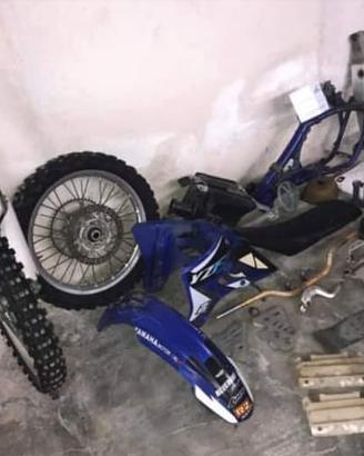 Yamaha YZF 250 tutti i ricambi