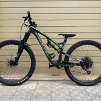 Hope hb 130 mountain bike enduro full carbonio