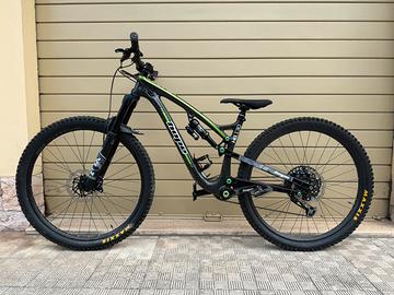 Hope hb 130 mountain bike enduro full carbonio