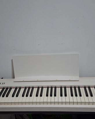 Roland FP 30 bianco