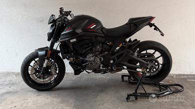 DUCATI MONSTER 937 PLUS DARK STEALTH