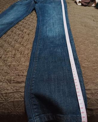 Levis