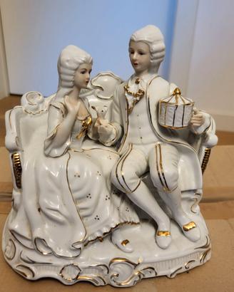 Statuina in Porcellana Vintage Coppia Settecento