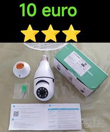 Videocamera di sorveglianza modello lampadina.