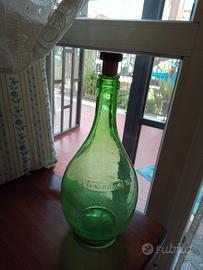 Antica  bottiglia verde 