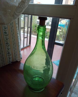 Antica  bottiglia verde 